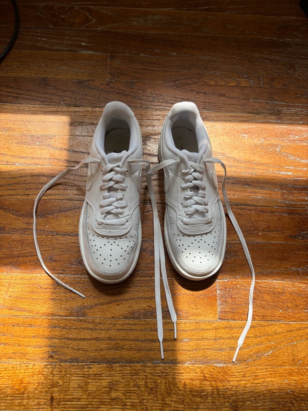 Nike White Leather Sneakers Size 6